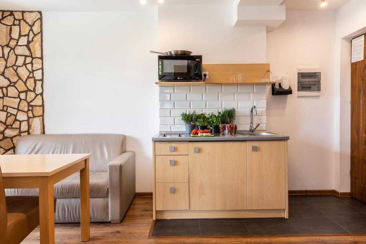 Udanypobyt Apartamenty Przy Dolinach E I F Koscielisko Exterior photo