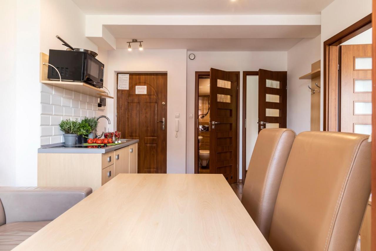 Udanypobyt Apartamenty Przy Dolinach E I F Koscielisko Exterior photo