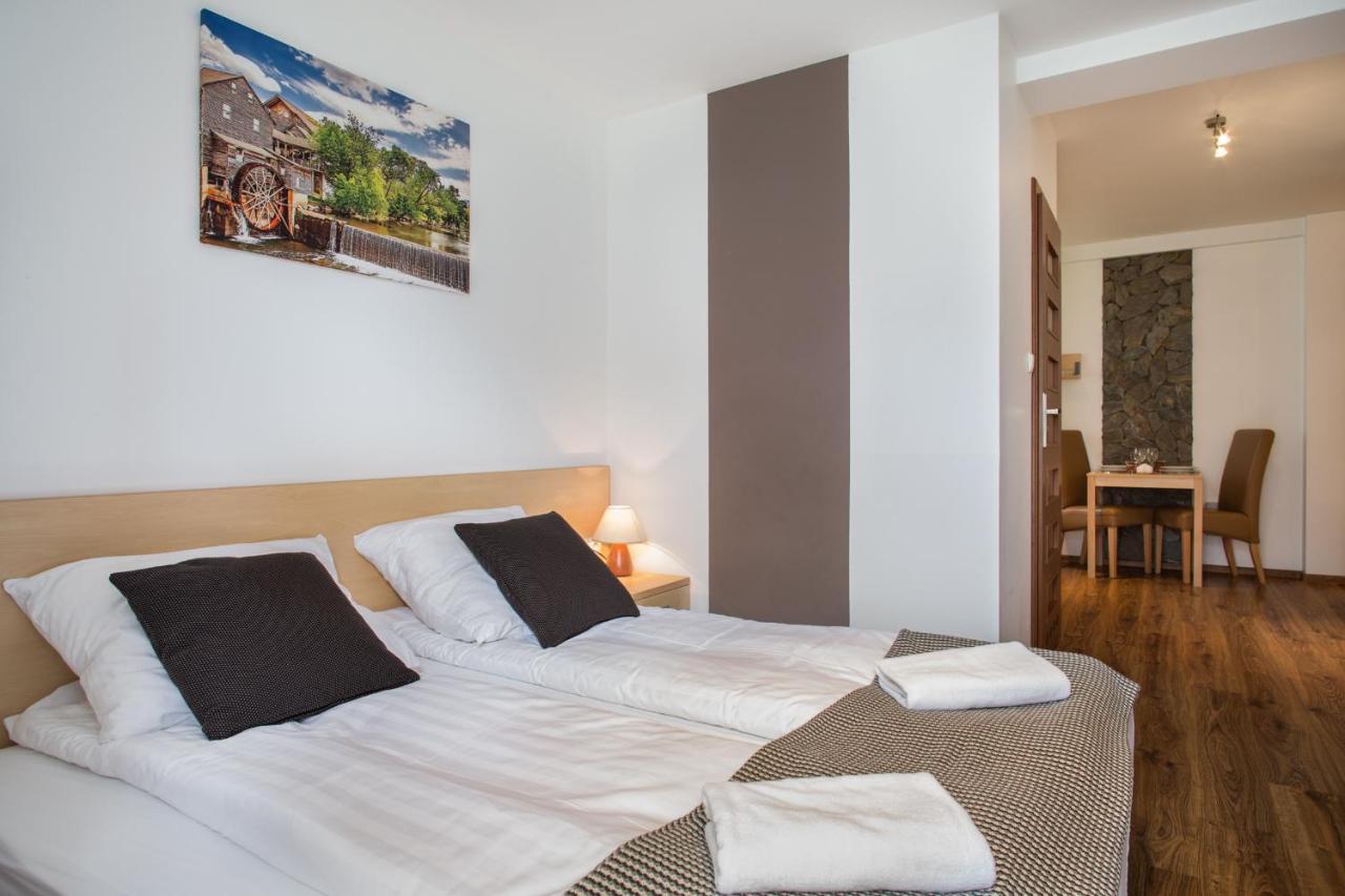 Udanypobyt Apartamenty Przy Dolinach E I F Koscielisko Exterior photo