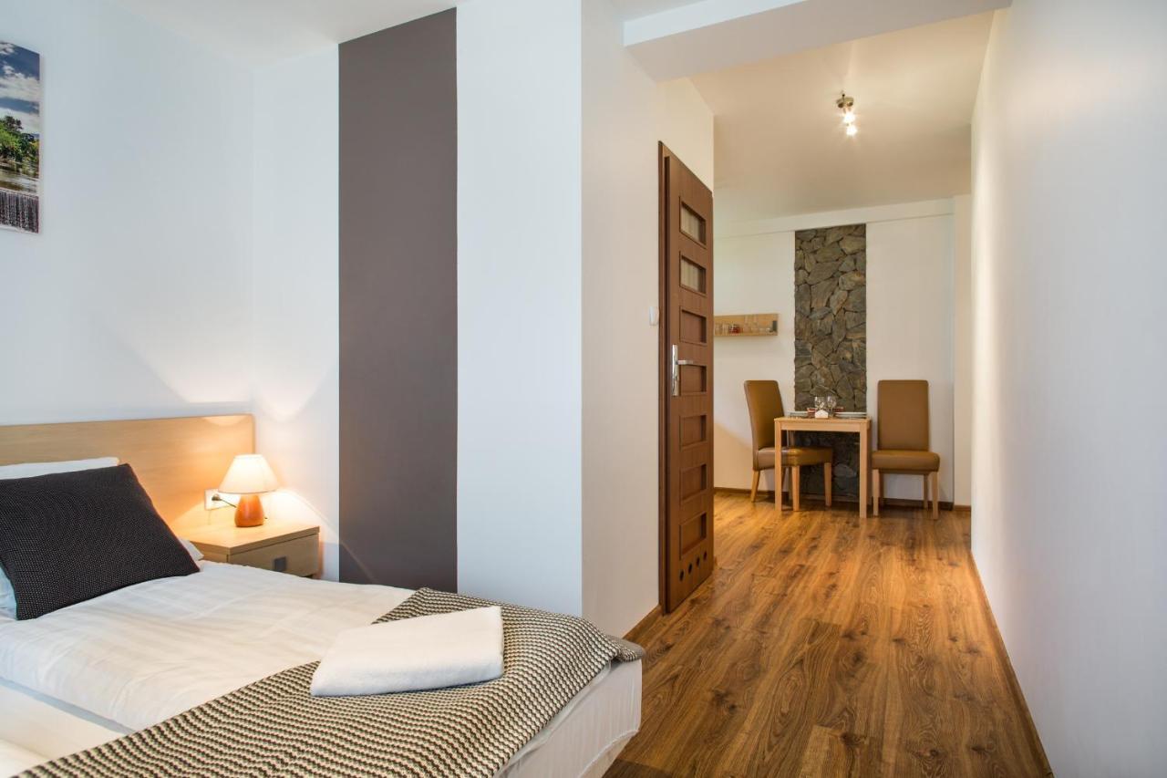 Udanypobyt Apartamenty Przy Dolinach E I F Koscielisko Exterior photo