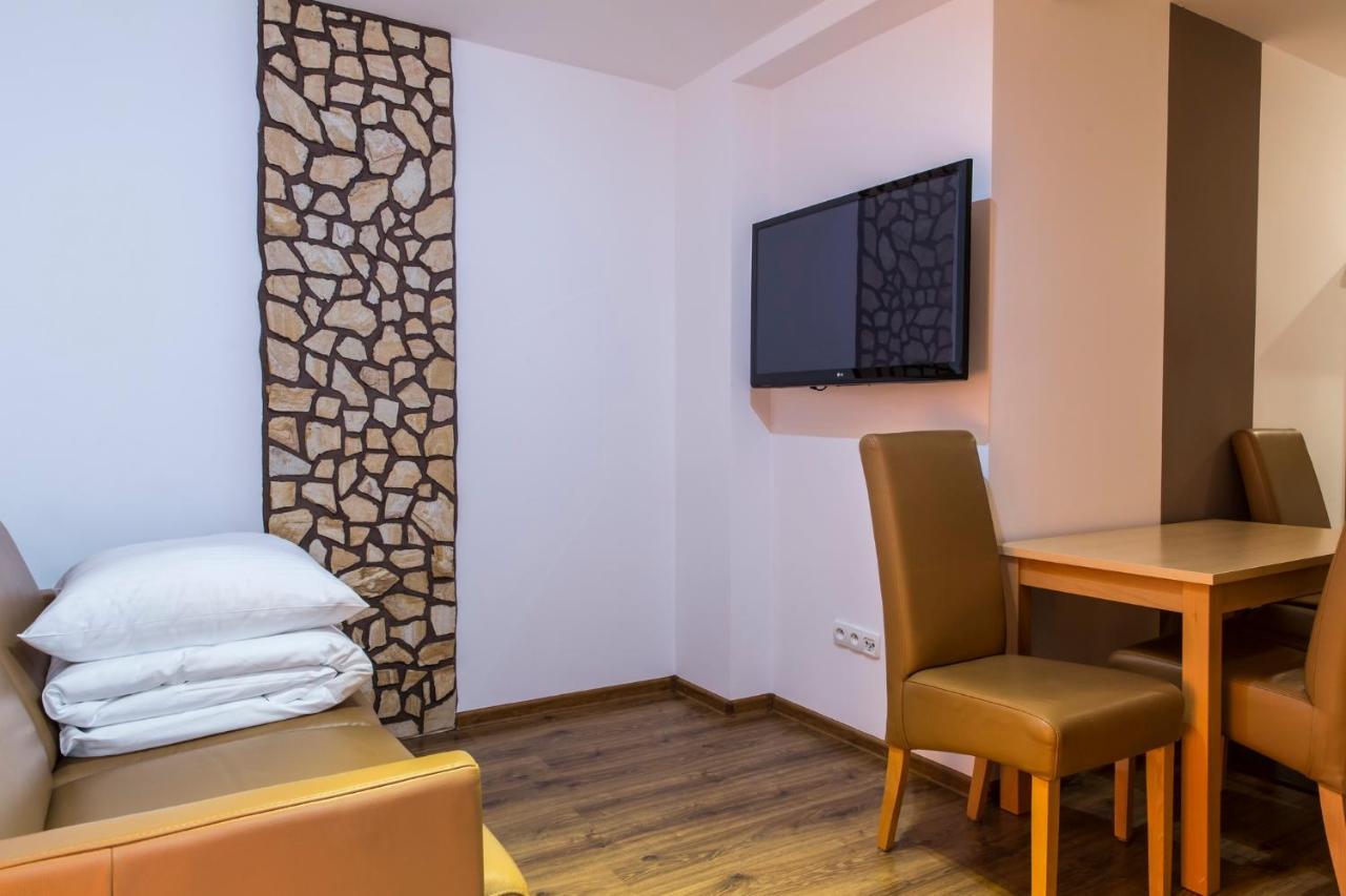 Udanypobyt Apartamenty Przy Dolinach E I F Koscielisko Exterior photo