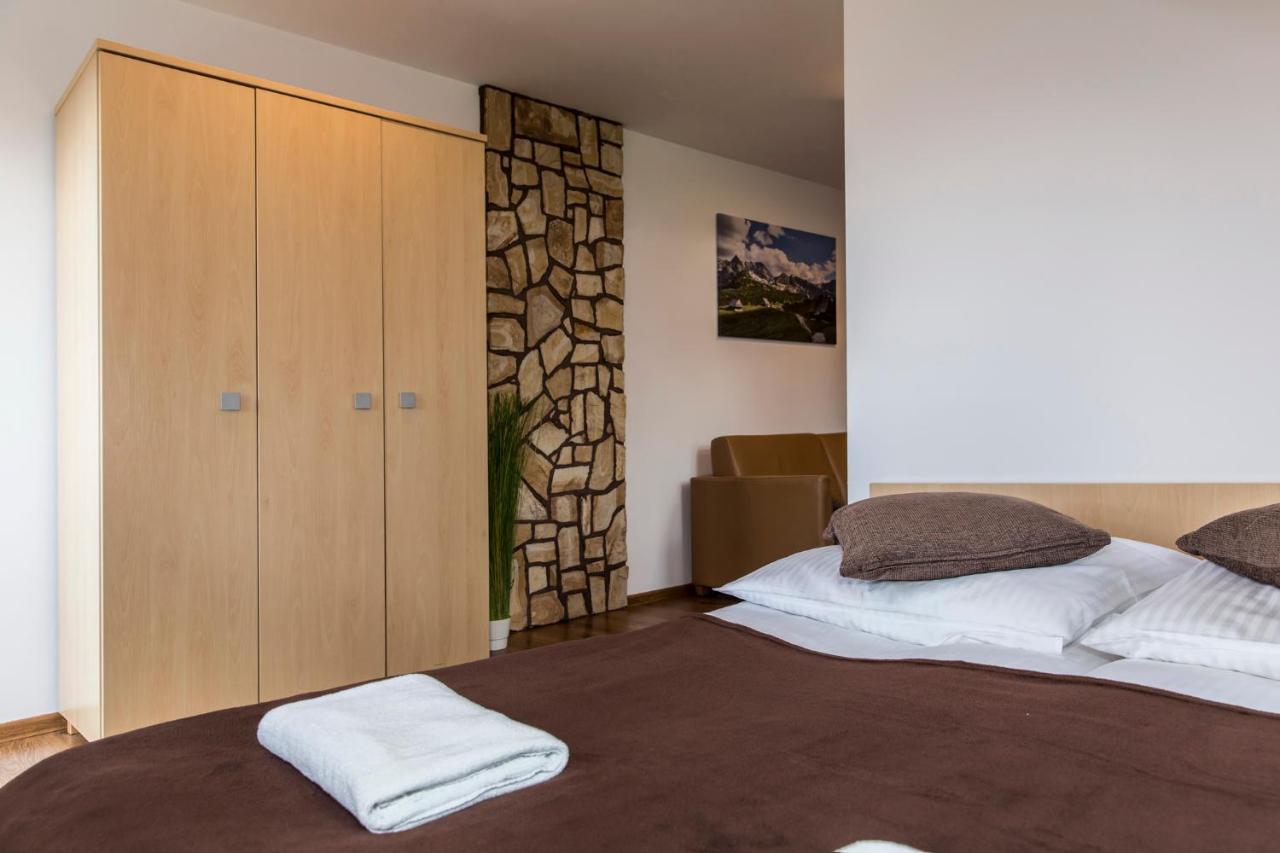 Udanypobyt Apartamenty Przy Dolinach E I F Koscielisko Exterior photo